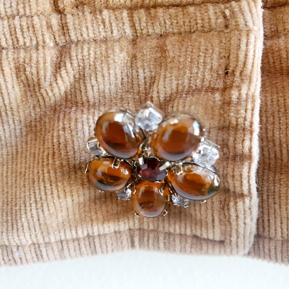 Tan corduroy jacket with jeweled buttons - Picture 2 of 8